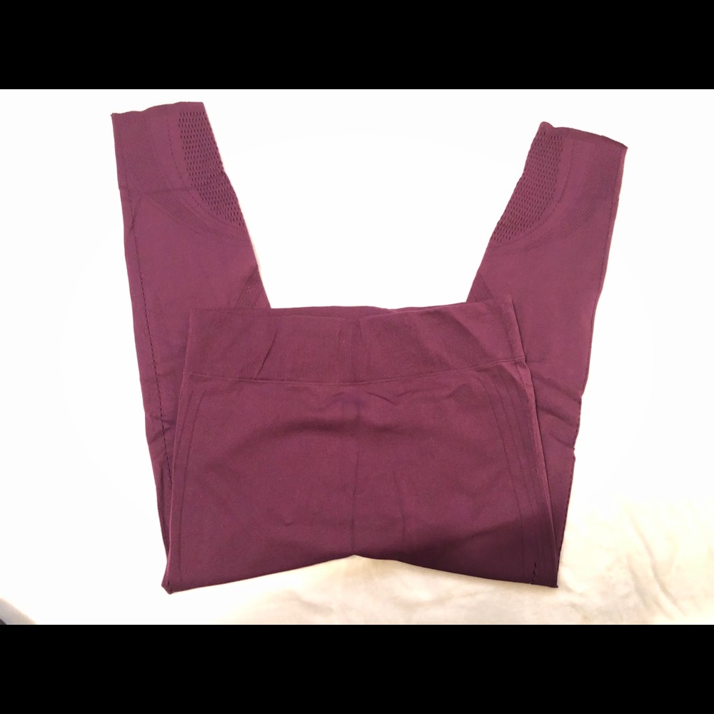 Fabletics High Rise Seamless Leggings - Picture 4 of 7